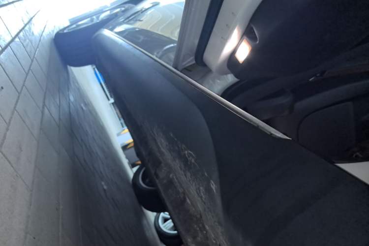 Used BMW X6 2015 xDrive35i Leading Model Left Side Sill