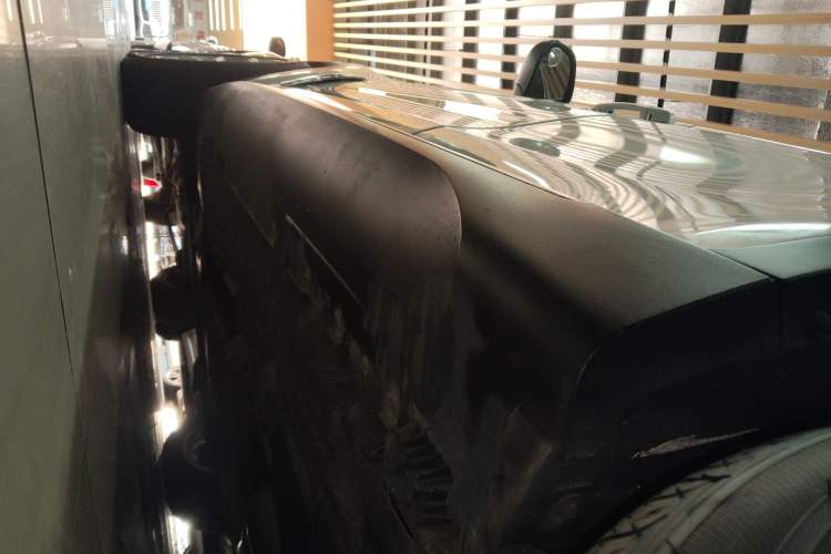 Used BMW X6 2015 xDrive28i Left Side Sill