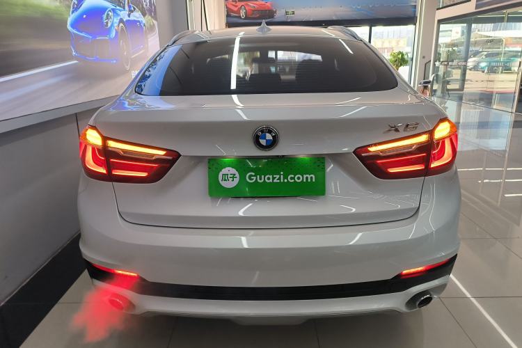 Used BMW X6 2015 xDrive35i Leading Model Rear