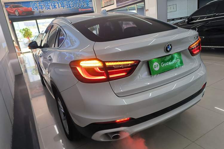Used BMW X6 2015 xDrive35i Leading Model Rear Left 45 Deg