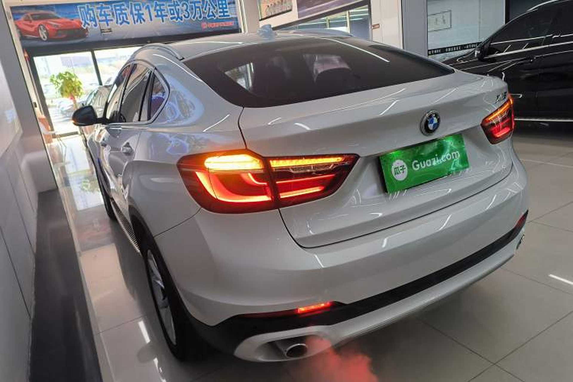 Used BMW X6 2015 xDrive35i Leading Model Rear Left 45 Deg