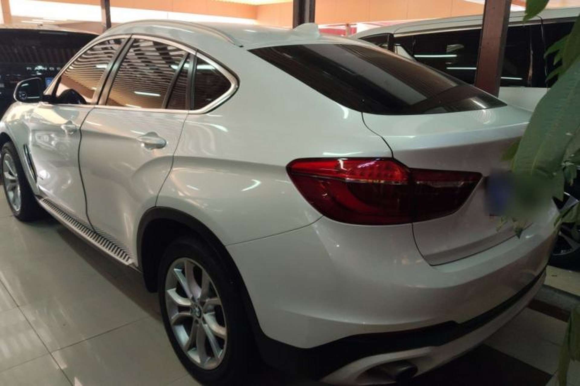Used BMW X6 2015 xDrive28i Rear Left 45 Deg