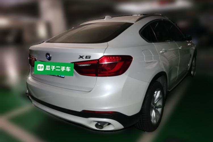 Used BMW X6 2015 xDrive35i Leading Model Rear Right 45 Deg