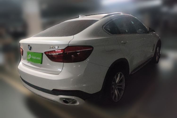 Used BMW X6 2015 xDrive35i Leading Model Rear Right 45 Deg