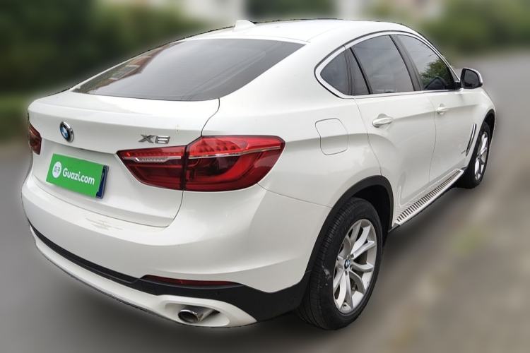 Used BMW X6 2015 xDrive35i Leading Model Rear Right 45 Deg