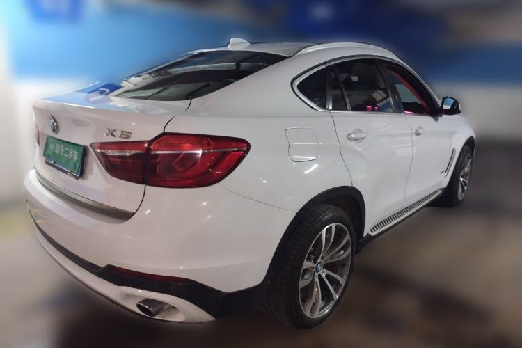 Used BMW X6 2015 xDrive35i Luxury Edition Rear Right 45 Deg