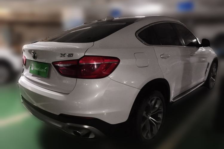 Used BMW X6 2015 xDrive35i Leading Model Rear Right 45 Deg