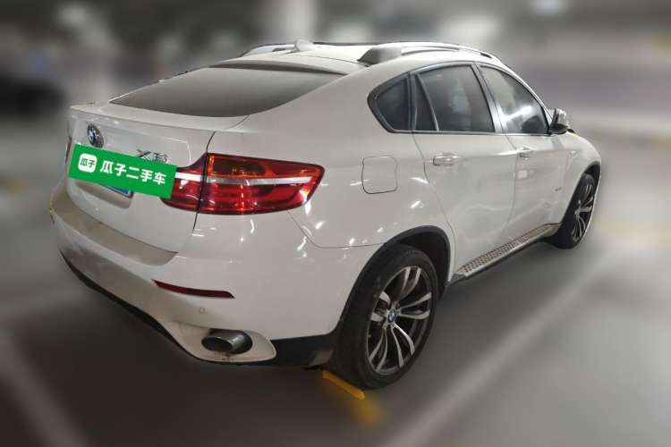 Used BMW X6 2015 xDrive35i Leading Model Rear Right 45 Deg