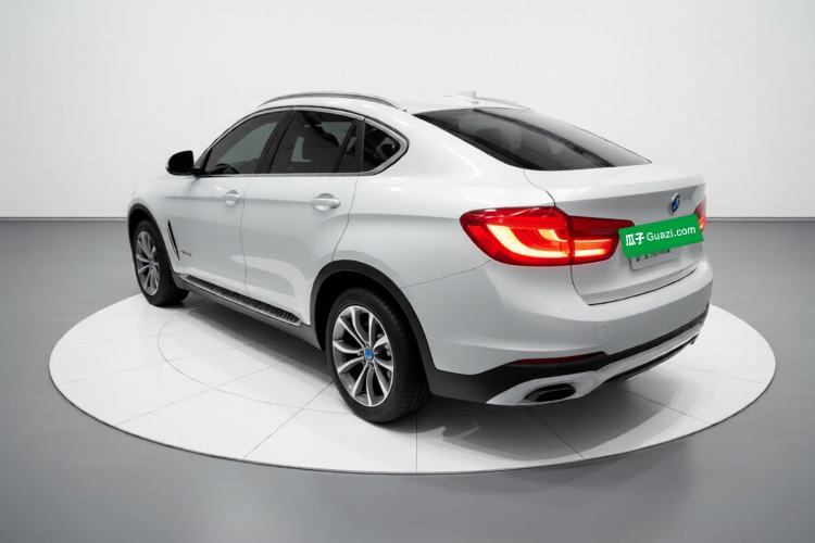 Used BMW X6 2015 xDrive28i Rear
