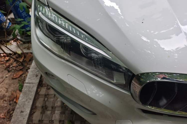 Used BMW X6 2015 xDrive35i Leading Model Right Front Headlight