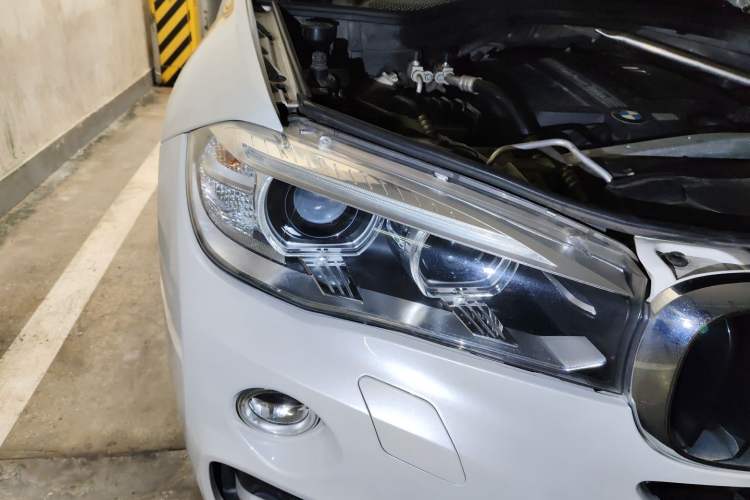 Used BMW X6 2015 xDrive35i Luxury Edition Right Front Headlight