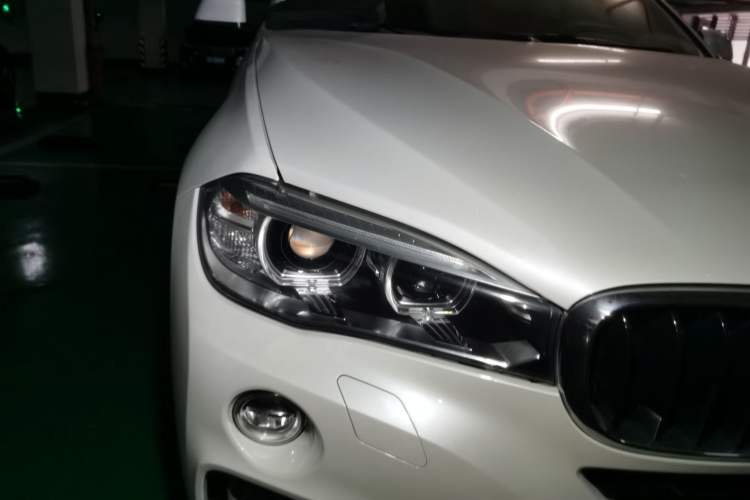 Used BMW X6 2015 xDrive35i Leading Model Right Front Headlight