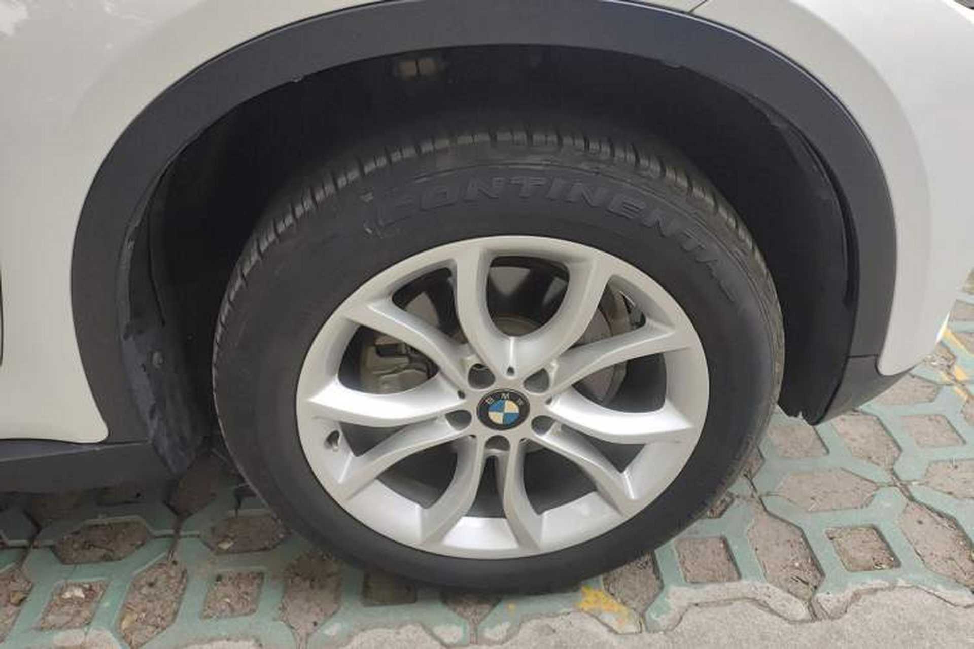 Used BMW X6 2015 xDrive28i Right Front Wheel Hub