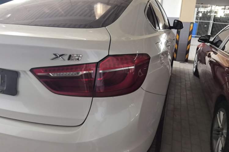 Used BMW X6 2015 xDrive35i Leading Model Right Rear Taillight