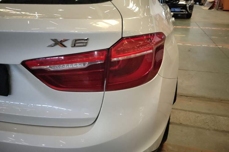 Used BMW X6 2015 xDrive35i Leading Model Right Rear Taillight
