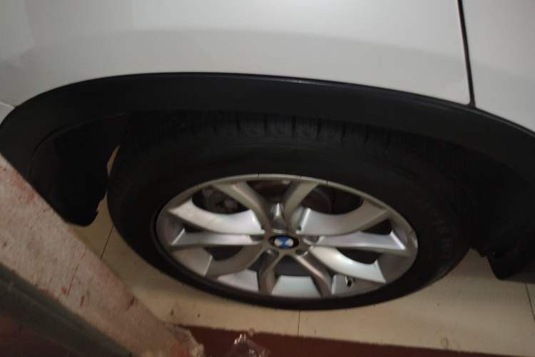 Used BMW X6 2015 xDrive28i Right Rear Wheel Hub