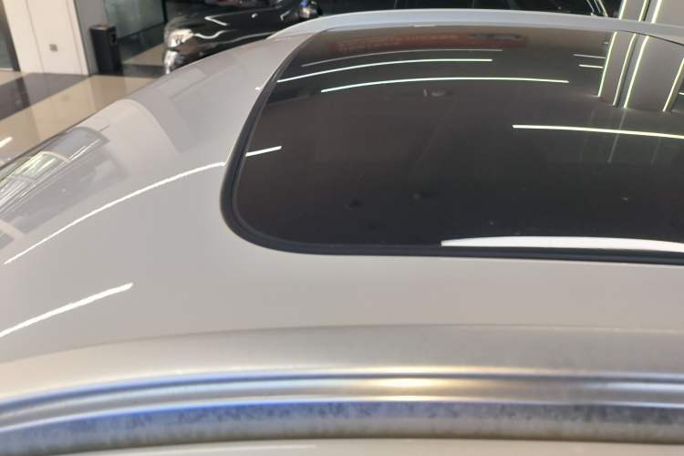 Used BMW X6 2015 xDrive35i Leading Model Roof