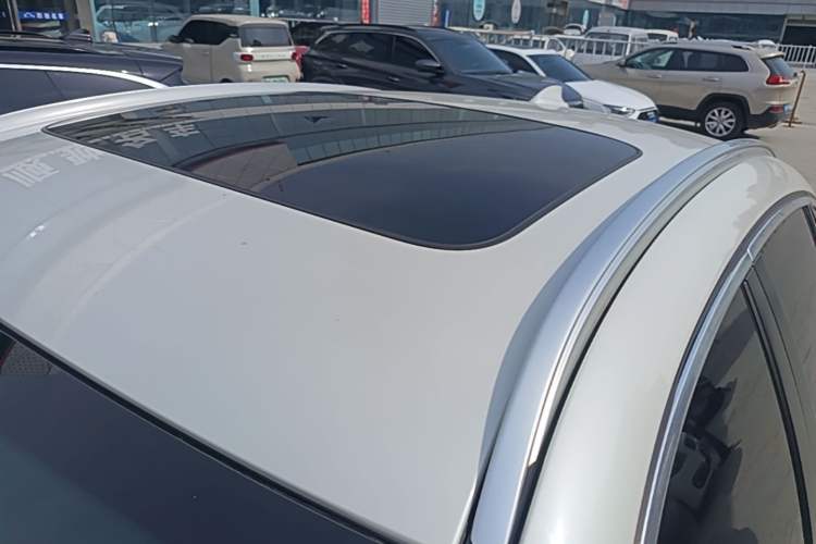 Used BMW X6 2015 xDrive35i Leading Model Roof