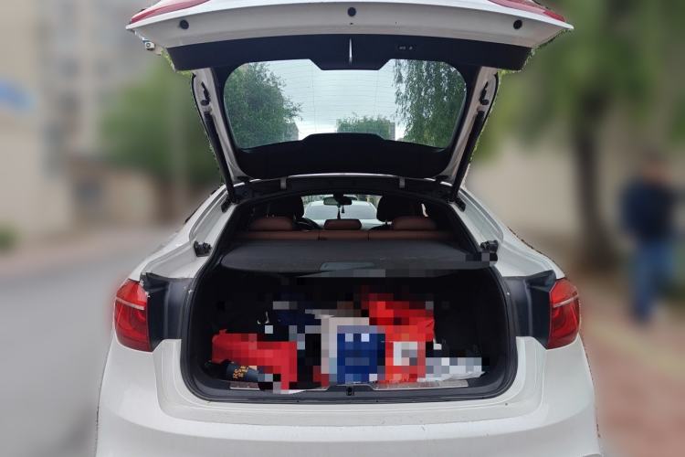 Used BMW X6 2015 xDrive35i Luxury Edition Trunk