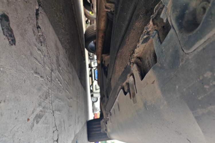 Used BMW X6  Chassis Front Left
