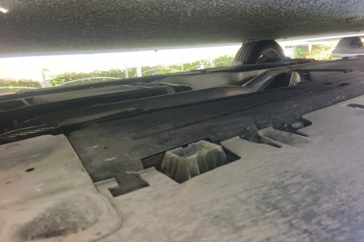 Used BMW X6 2016 xDrive35i Base Model Middle East Chassis Front Right