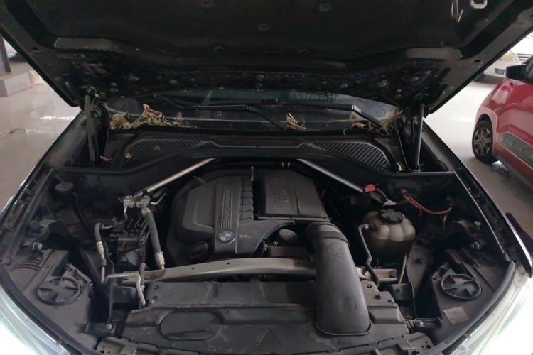 Used BMW X6 2016 xDrive35i Base Model Middle East Engine Bay