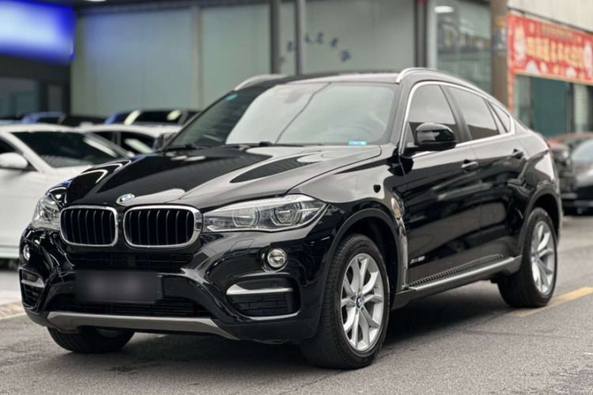 Used BMW X6 2016 xDrive35i U.S. specification Front Left 45 Deg