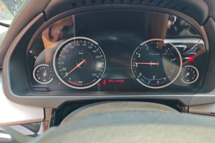 Used BMW X6  Instrument Cluster