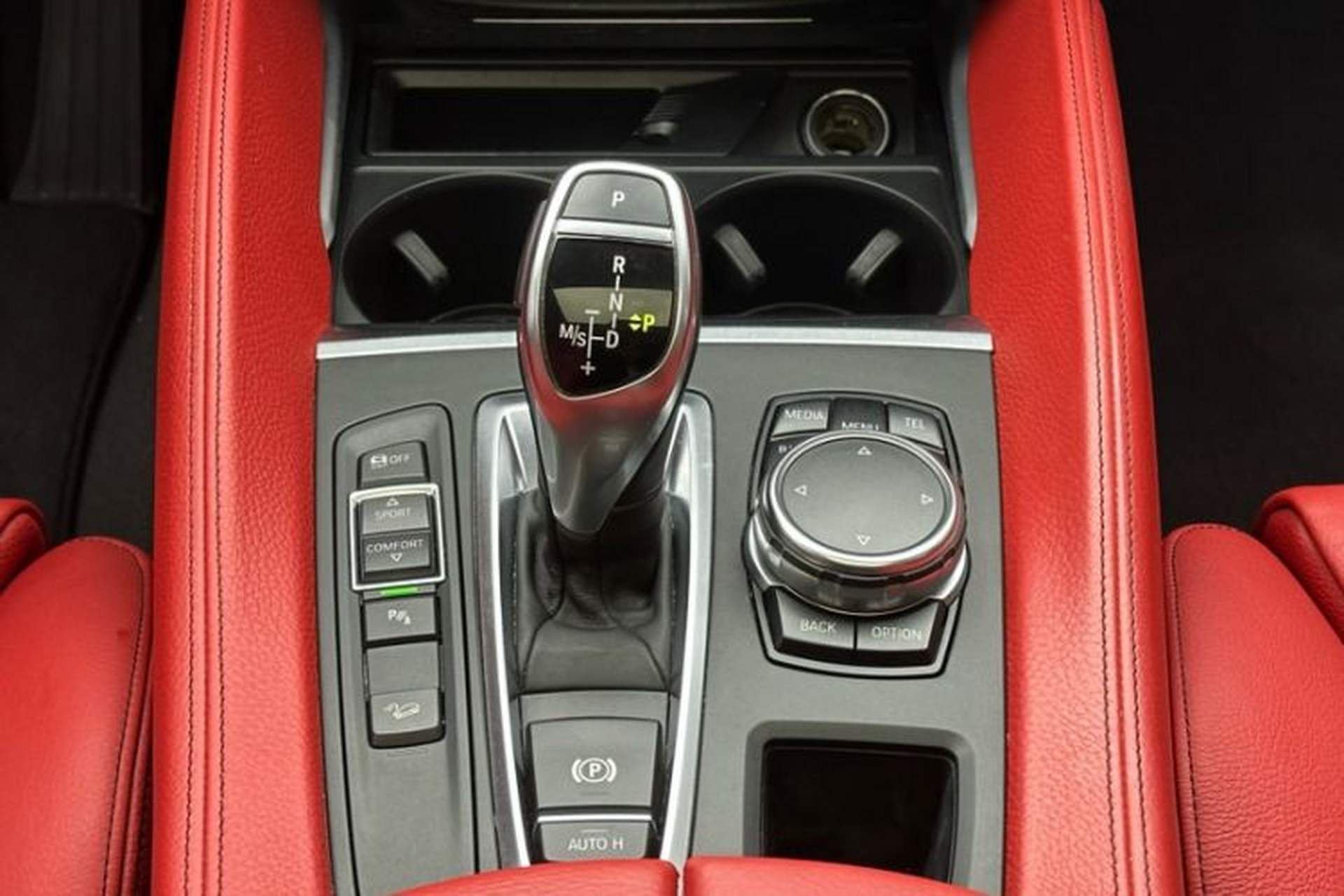 Used BMW X6 2016 xDrive35i U.S. specification Interior 4