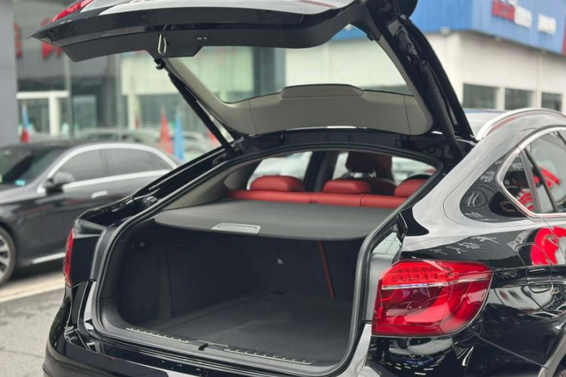 Used BMW X6 2016 xDrive35i U.S. specification Interior 8