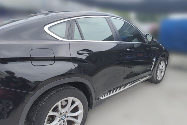 Used BMW X6 2016 xDrive35i U.S. specification Rear Right 45 Deg