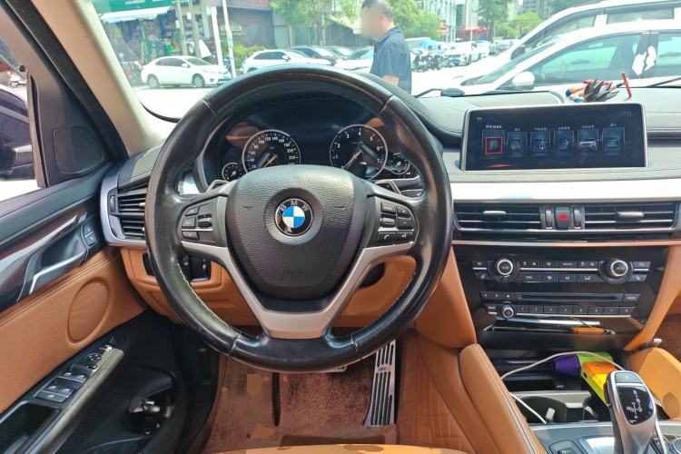 Used BMW X6  Steering Wheel
