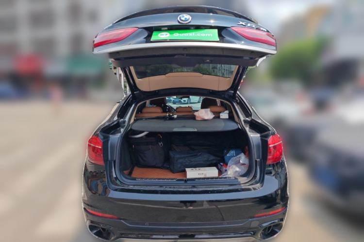 Used BMW X6  Trunk