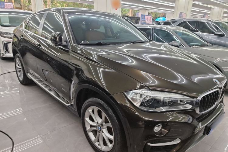 Used BMW X6 2016 xDrive35i Base Model Middle East Front Right 45 Deg