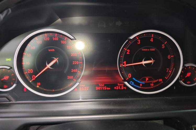 Used BMW X6 2016 xDrive35i Base Model Middle East Instrument Cluster
