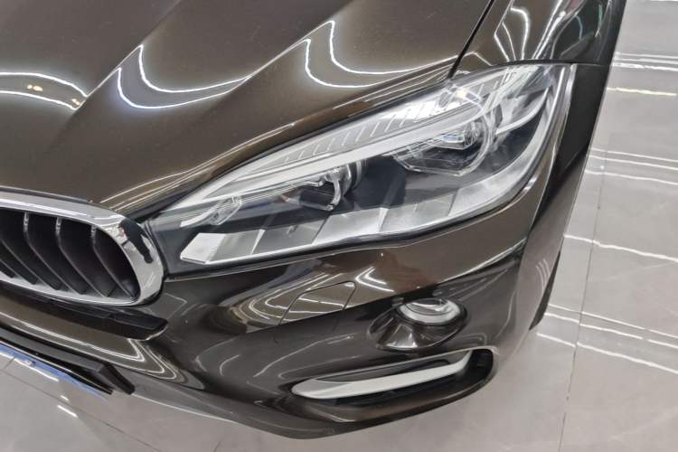 Used BMW X6 2016 xDrive35i Base Model Middle East Left Front Headlight