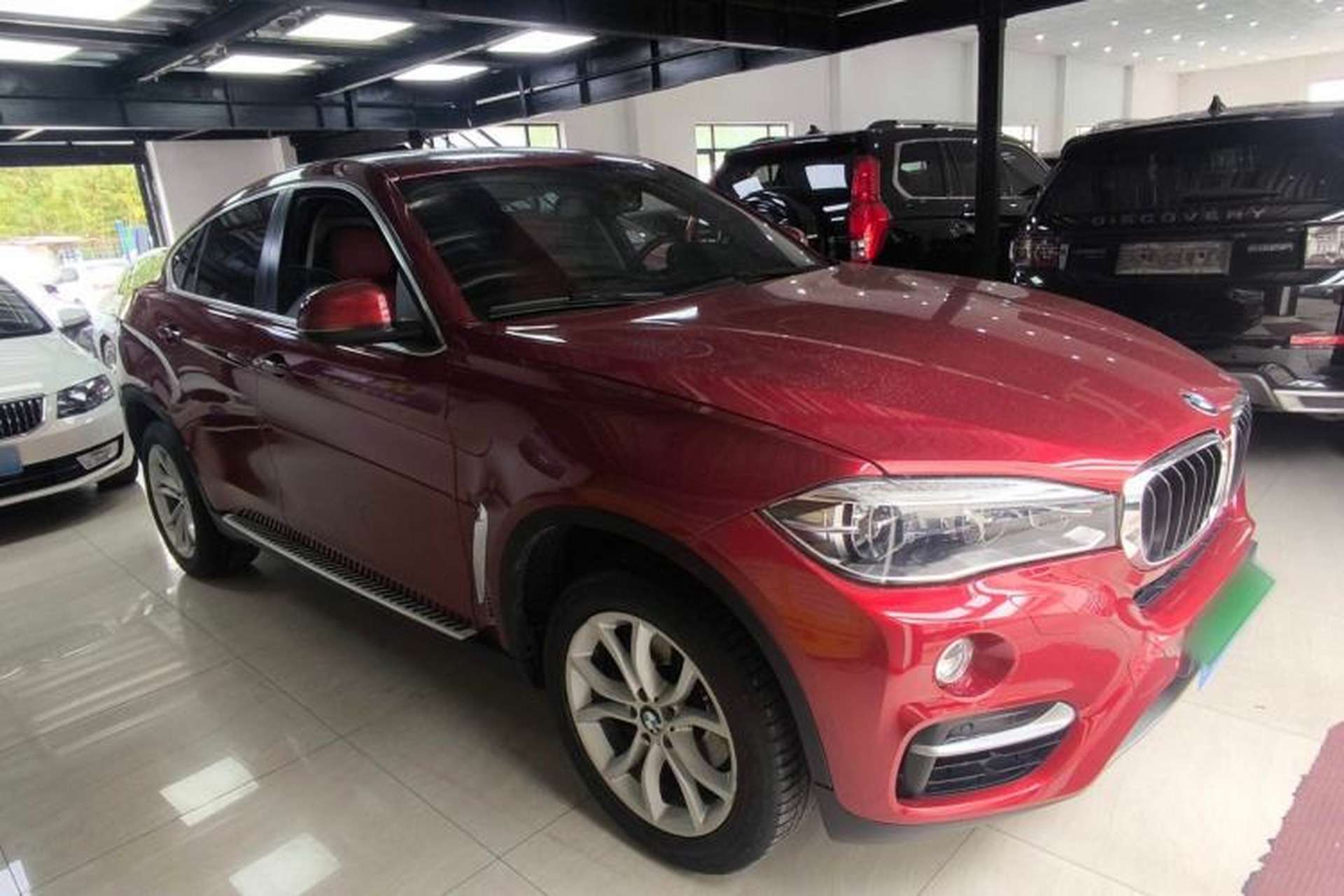 Used BMW X6 2016 xDrive35i Base Model Middle East Front Right 45 Deg