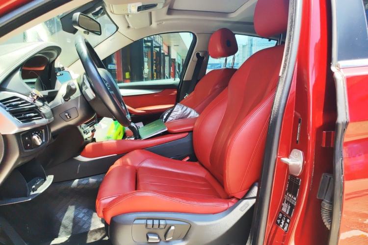 Used BMW X6 2016 xDrive35i Base Model Middle East Left Front Seat