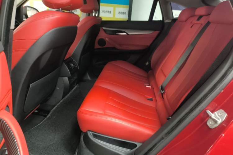 Used BMW X6 2016 xDrive35i Base Model Middle East Left Rear Seat