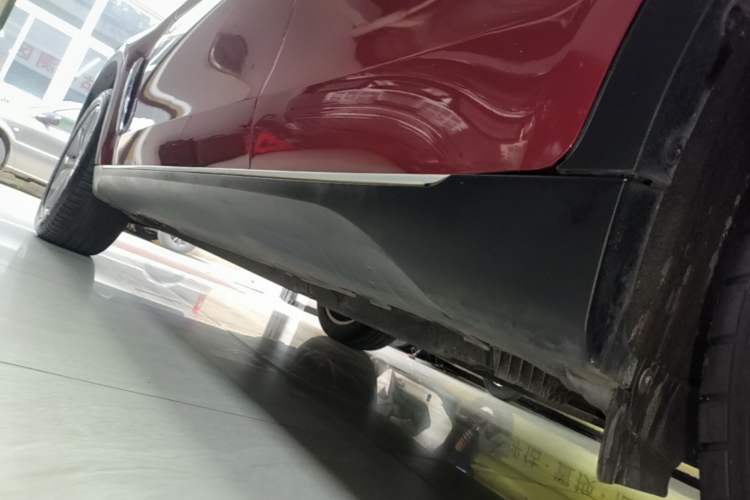Used BMW X6 2016 xDrive35i Base Model Middle East Left Side Sill