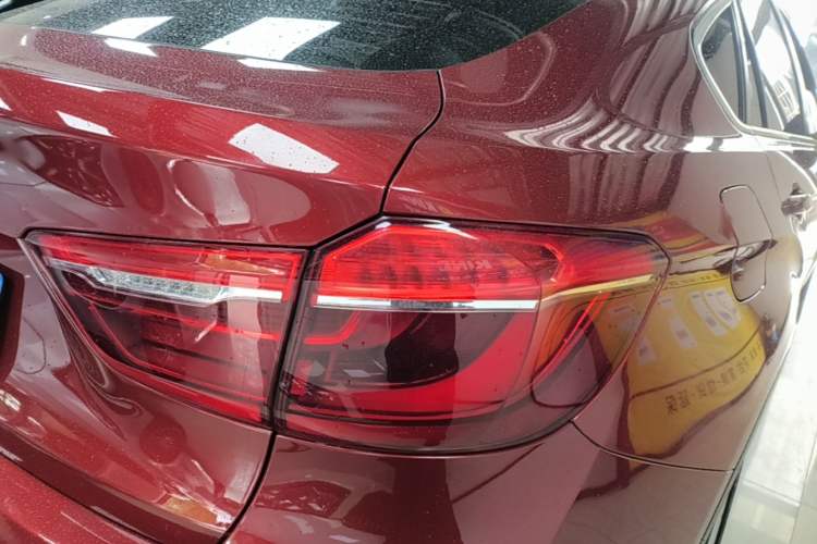 Used BMW X6 2016 xDrive35i Base Model Middle East Right Rear Taillight