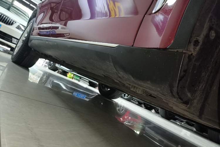 Used BMW X6 2016 xDrive35i Base Model Middle East Right Side Sill