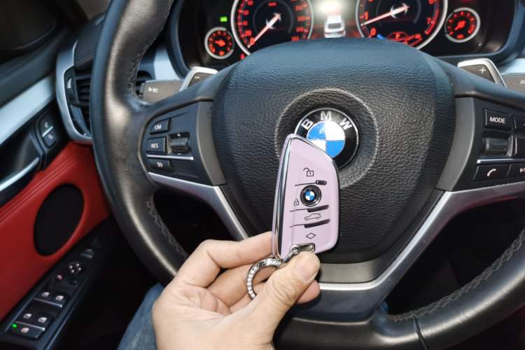 Used BMW X6 2016 xDrive35i Base Model Middle East Vehicle Key