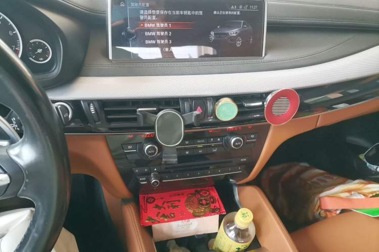 Used BMW X6  Audio And AC Panel