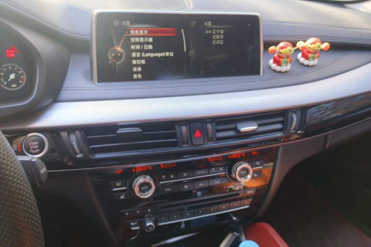 Used BMW X6  Audio And AC Panel