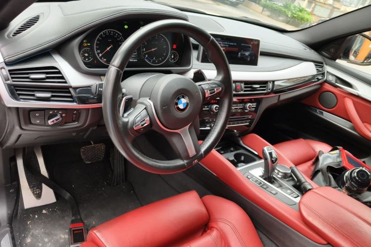 Used BMW X6 2016 xDrive35i Base Model Middle East Center Console