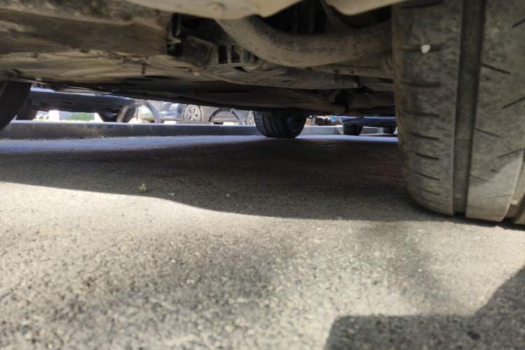 Used BMW X6  Chassis Front Left