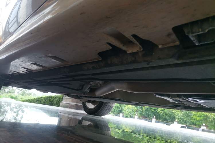 Used BMW X6  Chassis Front Right