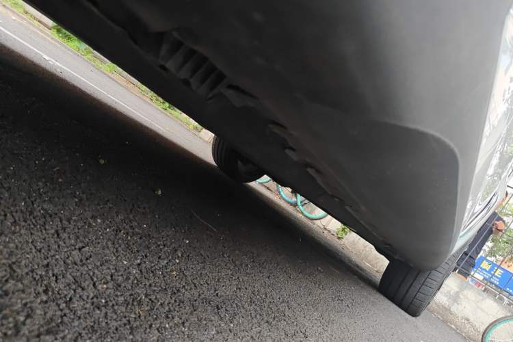 Used BMW X6  Chassis Rear Right
