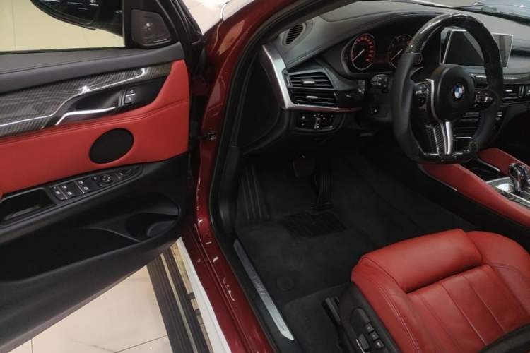 Used BMW X6 2016 xDrive35i Base Model Middle East Driver Seat